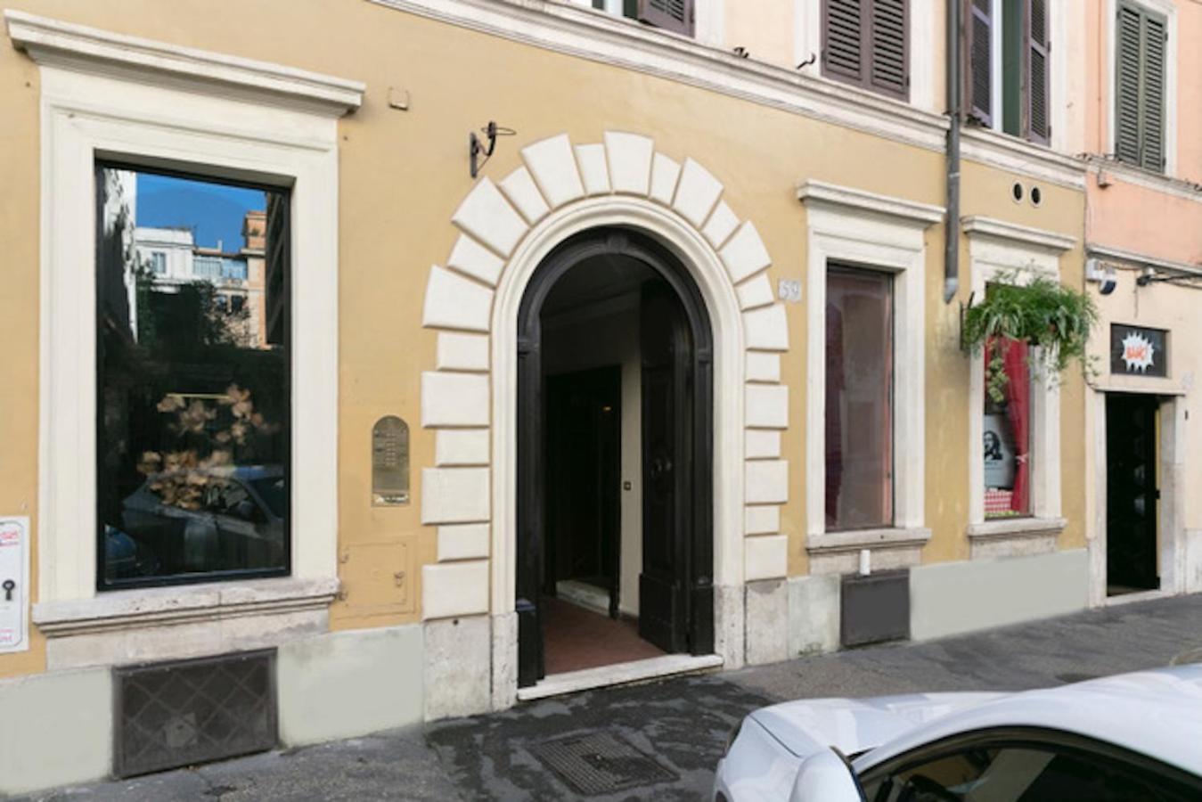 Design Suite Apartment Near The Spanish Steps Rome Exterior photo